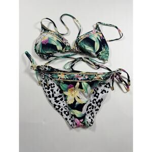Tommy Bahama Women’s Reversible Bikini Set Size Small - Tropical - Plaque